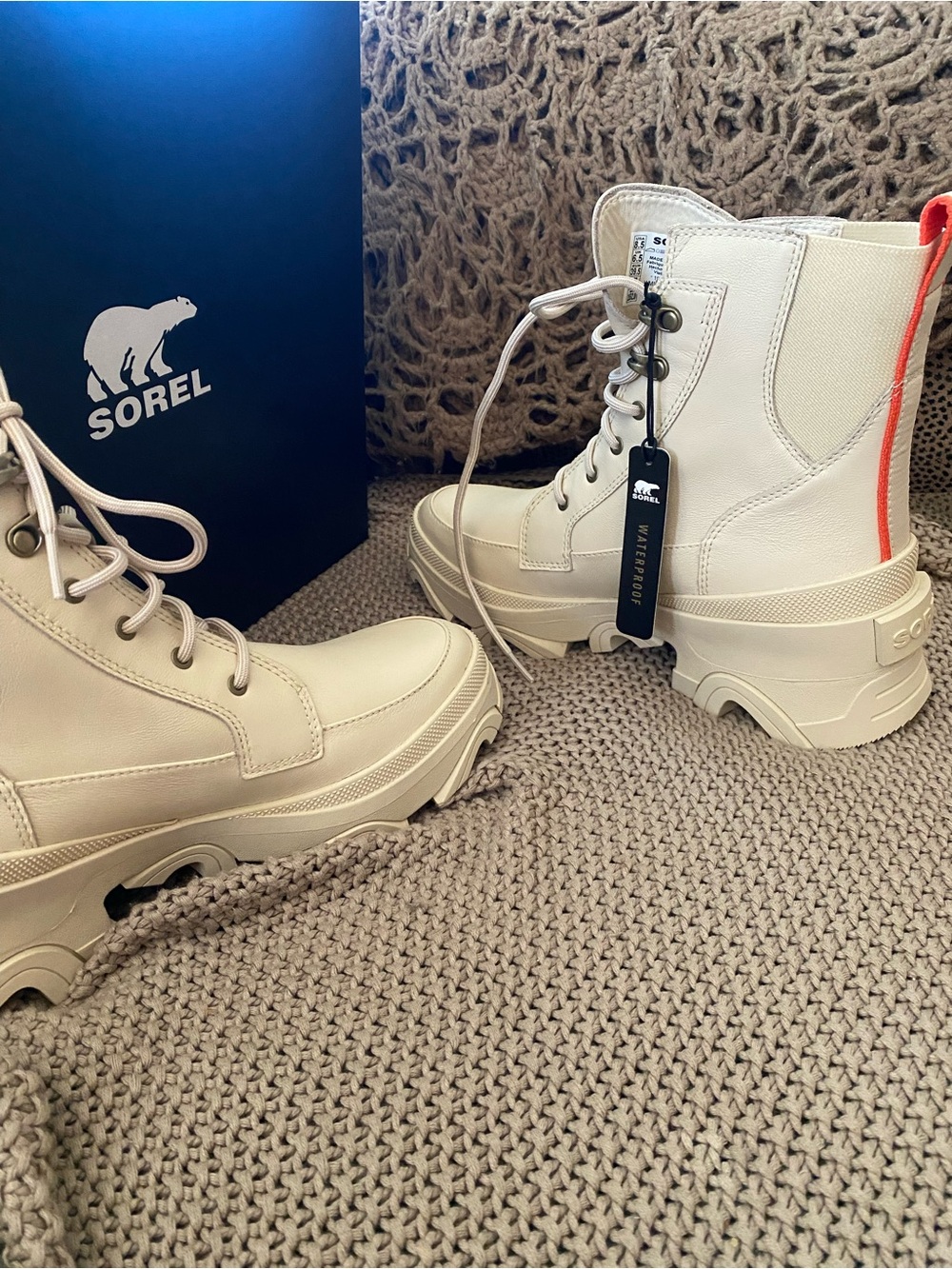 Sorel Brex Lace Up boot 8.5 NIB NEW - Picture 5 of 5